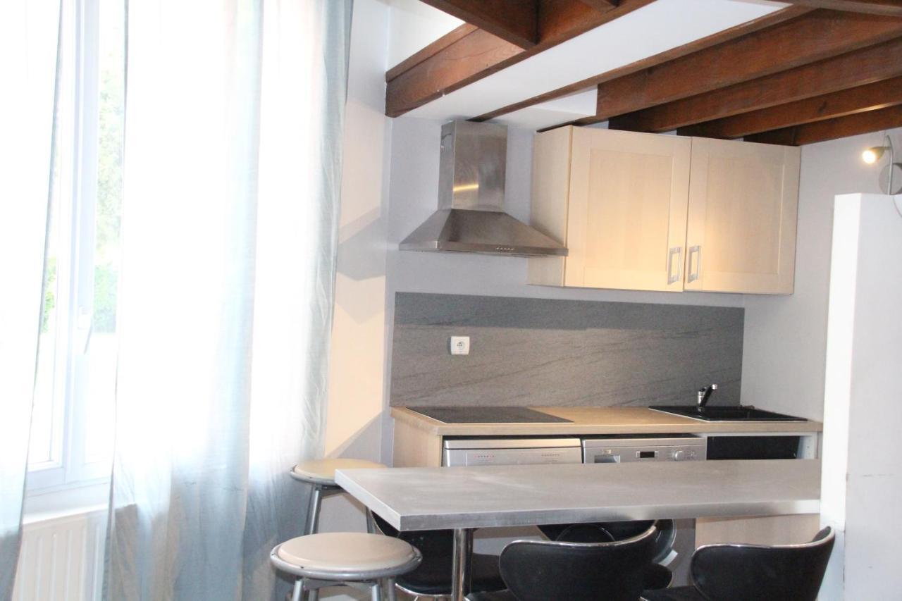 Paris Eiffel Tower Et Disney Apartments, Parkings Gratuits Et Securises, 10 Minutes Metro To Paris Nogent-sur-Seine المظهر الخارجي الصورة